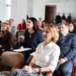 Spotkanie Sieci Regionalnych Obserwatoriów Specjalistycznych i dyskusja o designie-sala konferencyjna z uczestnikami 