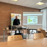 Zdjęcia z warsztatów projektu LEEWAY z dnia 20.05.2025 r. - prelegent