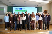 Zdjęcie zbiorowe uczestników wizyty studyjnej w województwie śląskim