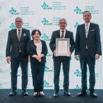 Na zdjęciu - GAPR z trofeum Konkursu